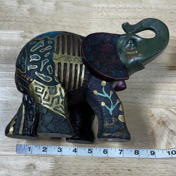 Elephant Animal Figurine Paisley Floral Trunk 8" Decor Excellent Condition - Picture 6 of 7